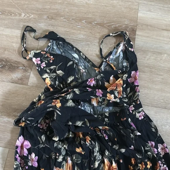 American Eagle Outfitters Floral Jumpsuit - Black and Multicolor - Picture 4 of 4